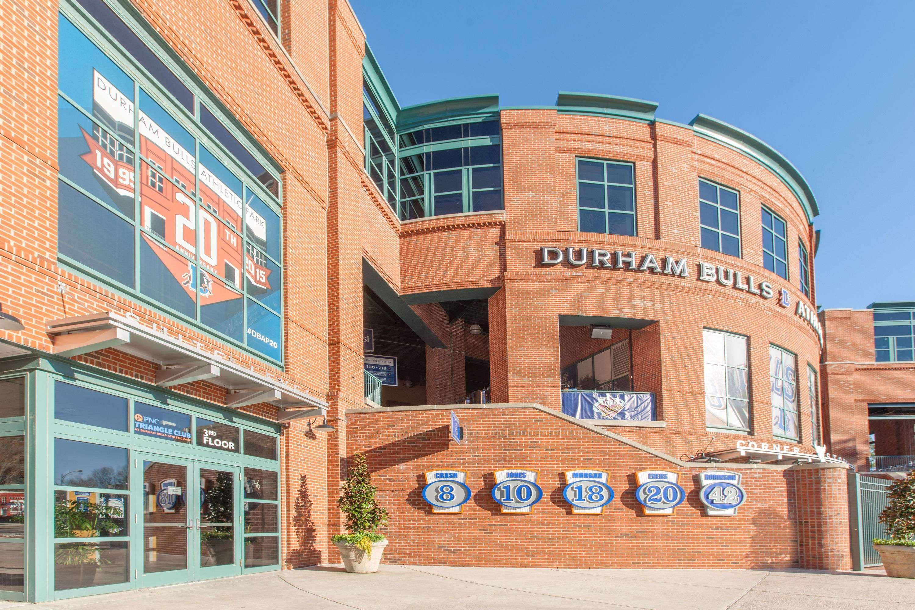 Super 8 By Wyndham Durham/University Area Nc Exterior foto